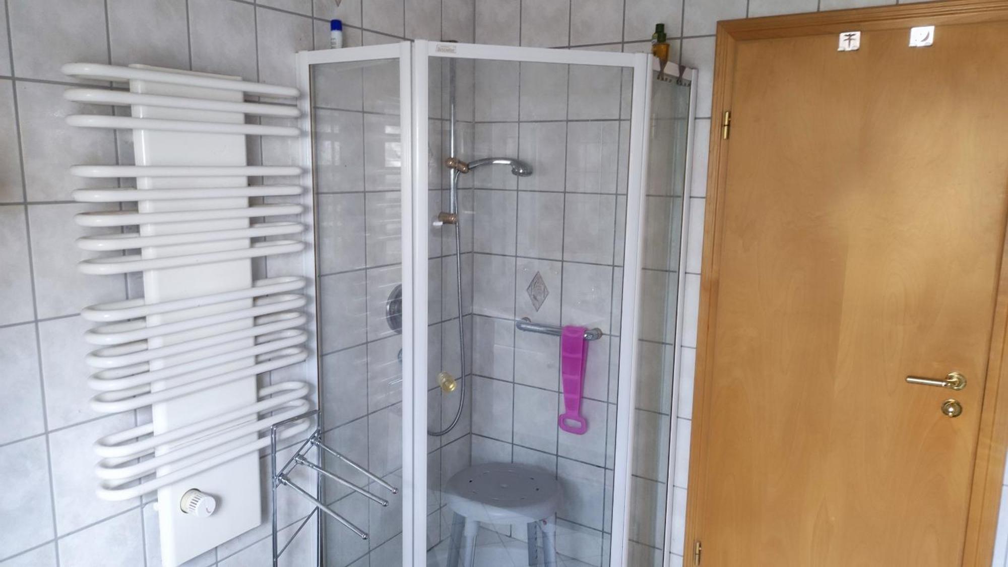 Ebert, Top-ausstattung Mit Garten, Terrasse & Wall-box Bei Dinkelsbuehl